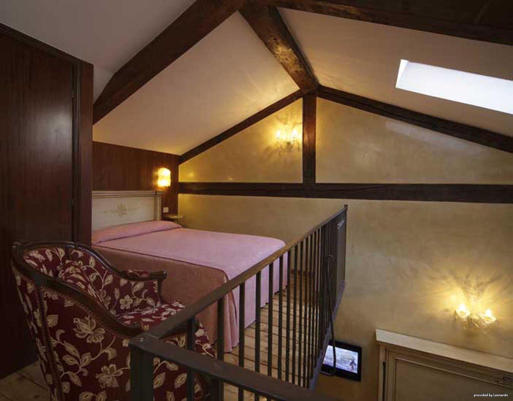Hotel Bisanzio Венеция Экстерьер фото