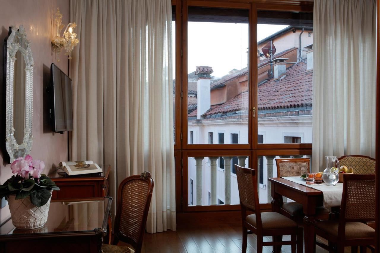 Hotel Bisanzio Венеция Экстерьер фото